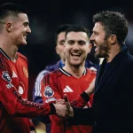 MU Lộ Diện Bí Kíp Chiến Thắng Dưới Thời Carrick: Bộ Ba Tuyến Giữa 'Thần Sầu' Và Lối Chơi Thực Dụng Đáng Gờm 1