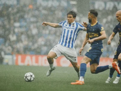 CƠN LỐC BÀN THẮNG! Real Sociedad 3-3 Alavés – Trận Cầu Điên Rồ Nhất La Liga 2026